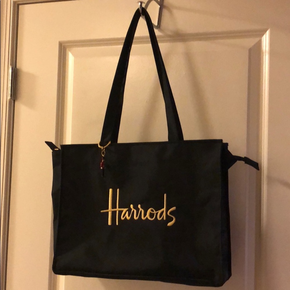 Authentic Harrods Bag with KingsGuard keychain